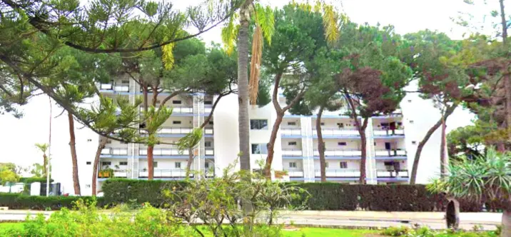 Sale of ground floor apartment in Marbella 0