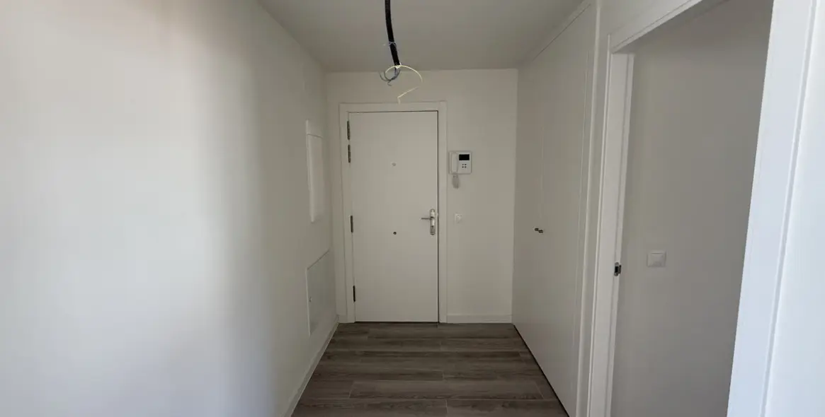 Sale of middle floor apartment in Estepona (district Estepona) 2