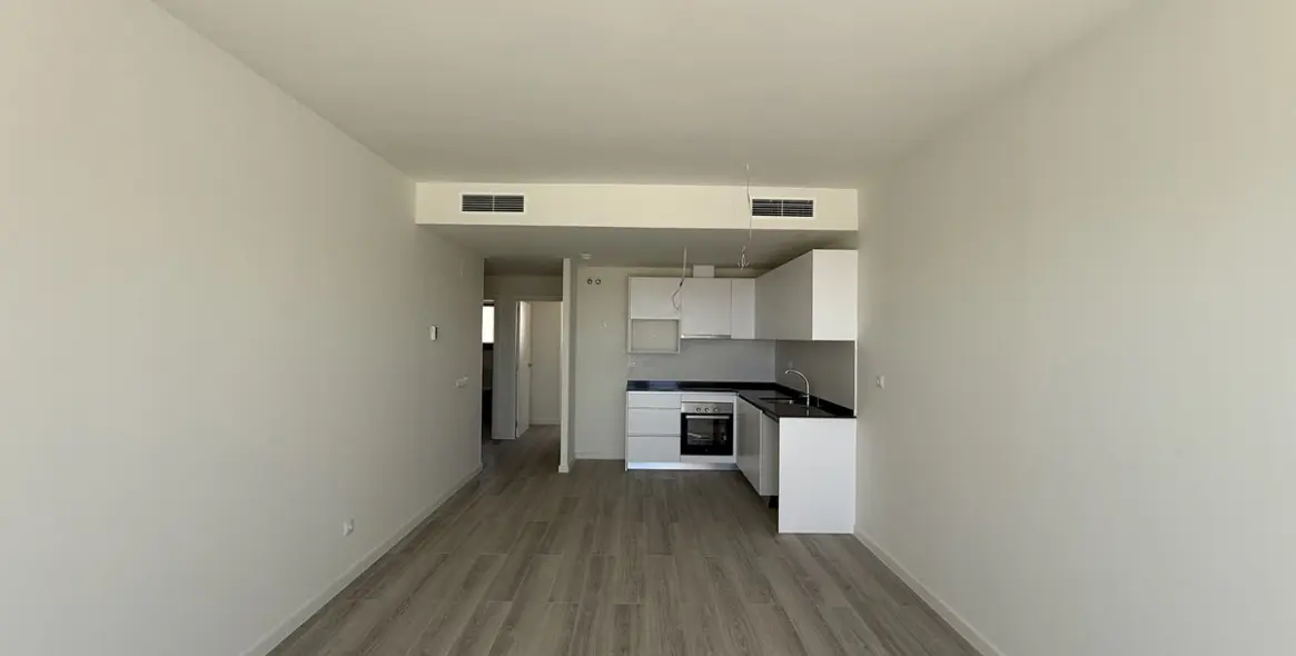 Sale of middle floor apartment in Estepona (district Estepona) 8