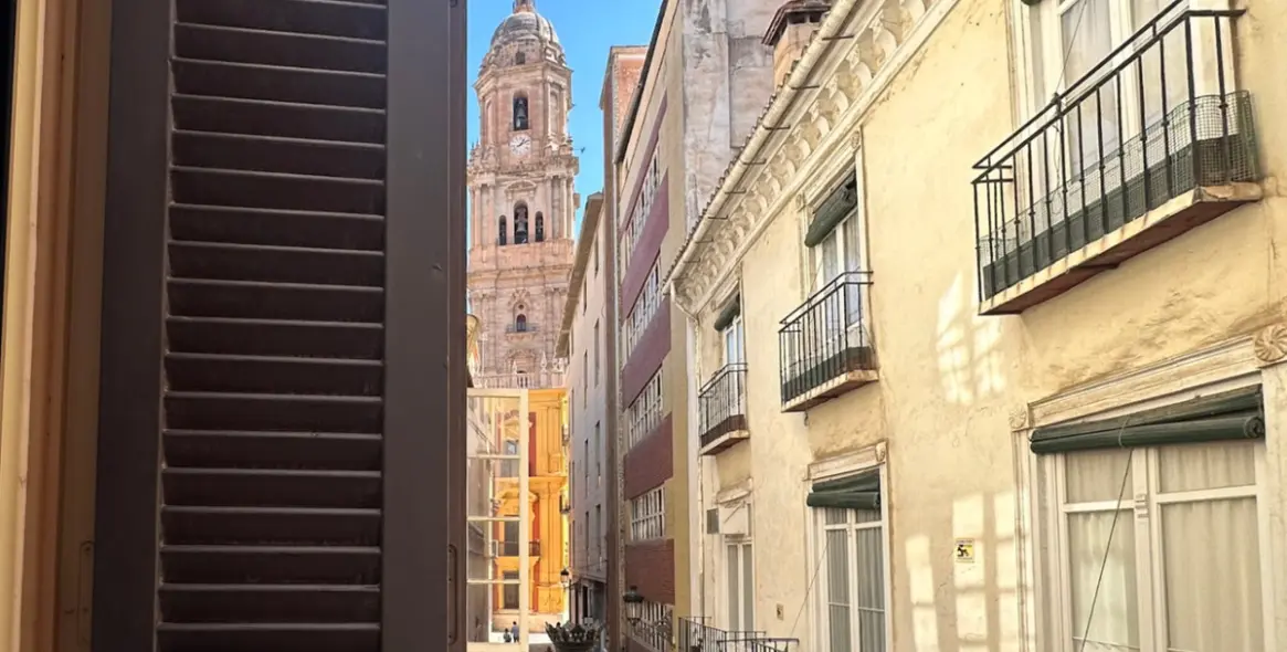 Sale of ground floor apartment in Málaga 14