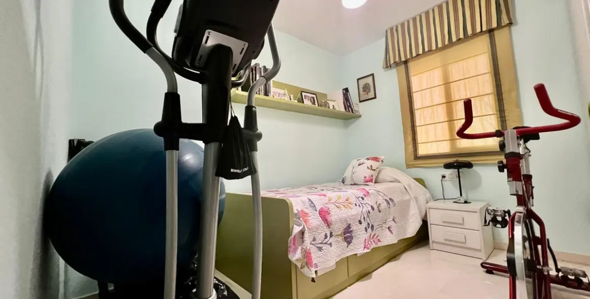 Продажа апартаментов на среднем этаже в Benalmadena 14