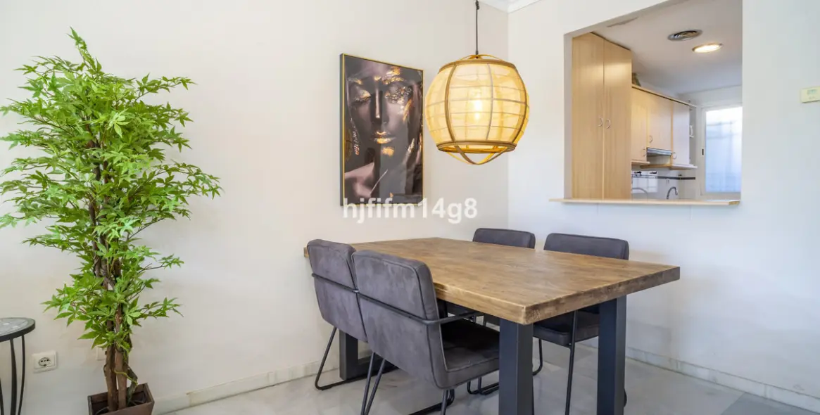 Sale of ground floor apartment in Nueva Andalucía 8