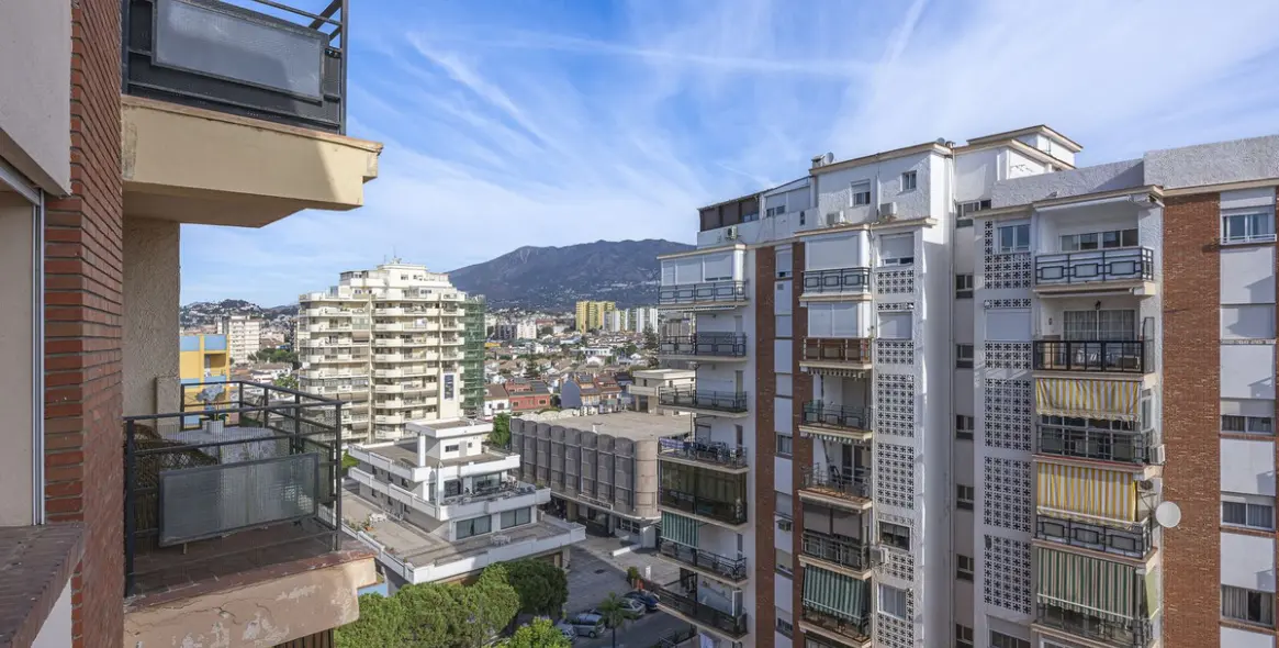 Sale of penthouse in Fuengirola 38