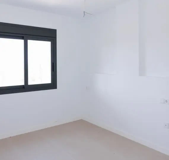 Sale of middle floor apartment in Vélez-Málaga