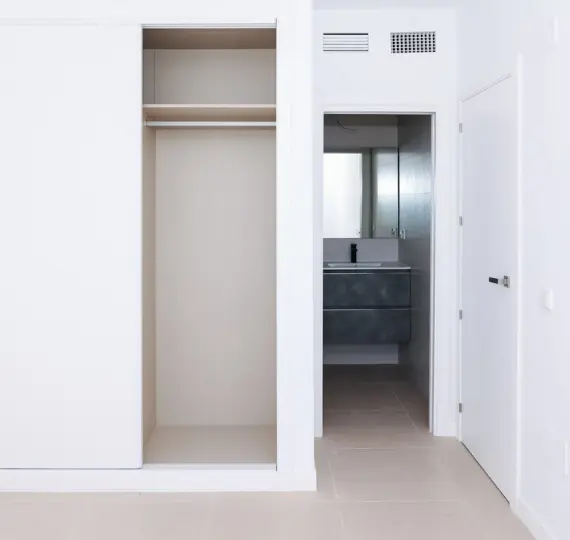 Sale of middle floor apartment in Vélez-Málaga