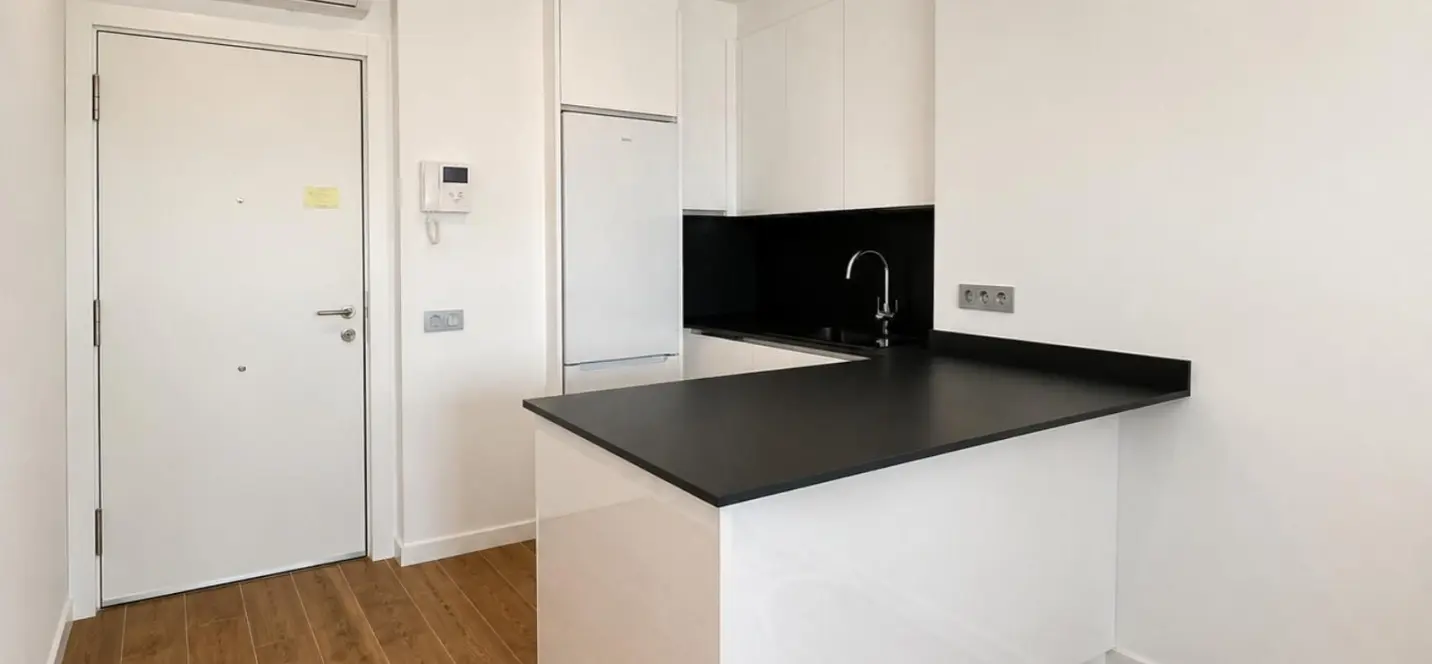 Sale of middle floor apartment in Málaga Centro 1