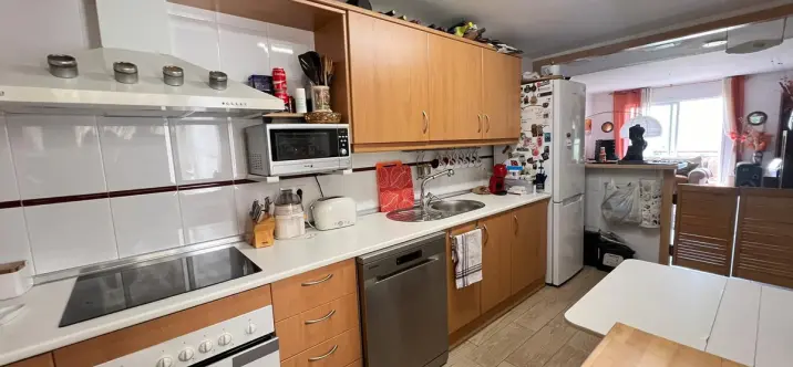 Sale of middle floor apartment in Puerto de la Torre 1