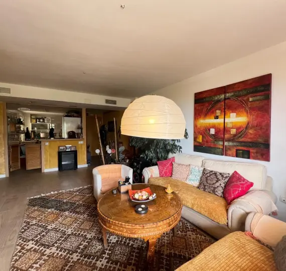 Sale of middle floor apartment in Puerto de la Torre