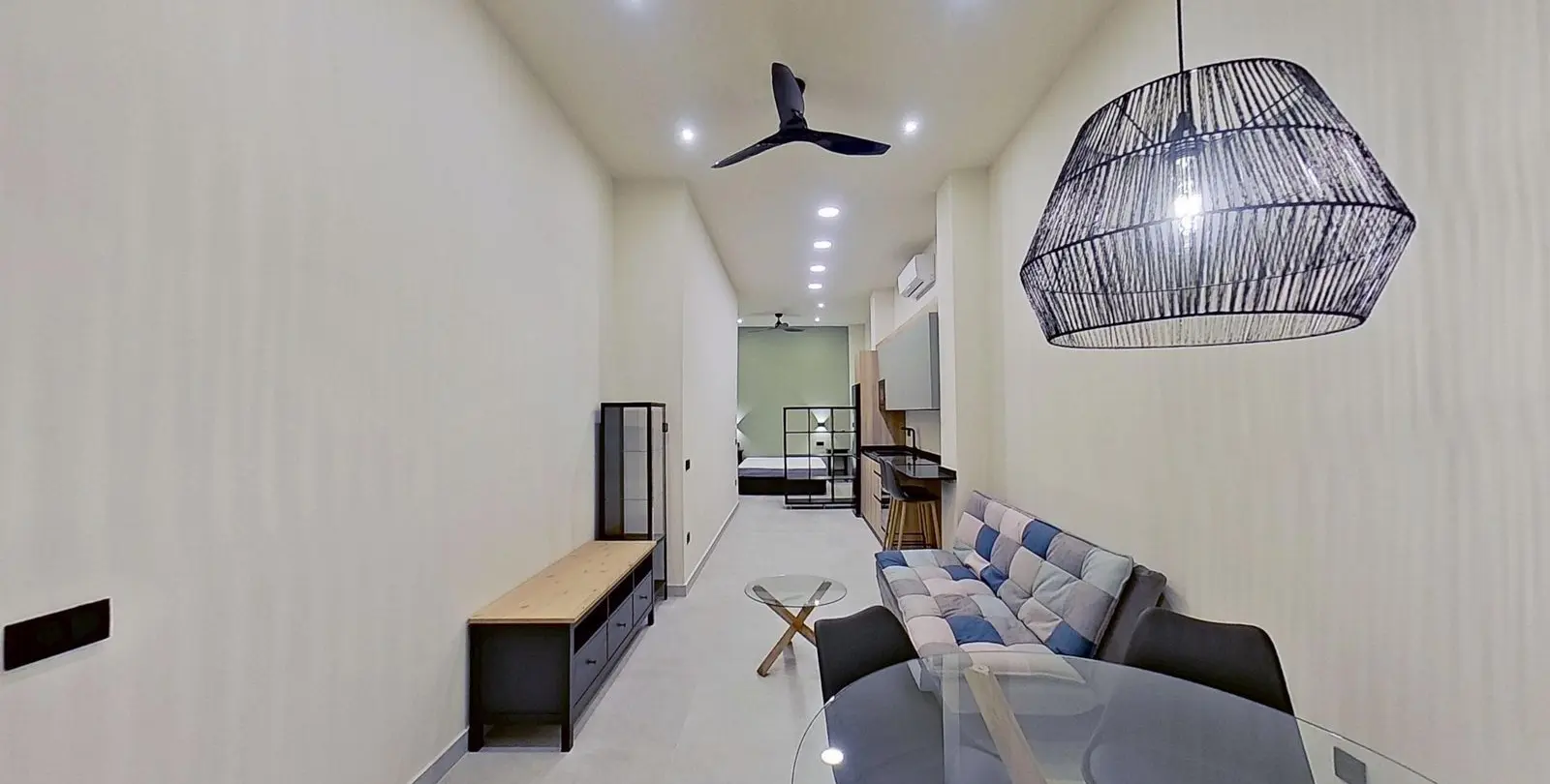 Sale of ground floor apartment in La Trinidad 14