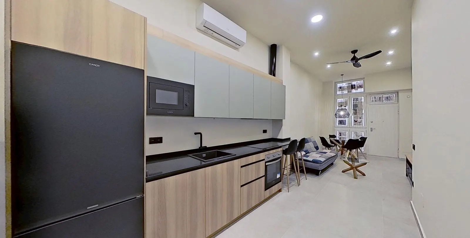 Sale of ground floor apartment in La Trinidad 16