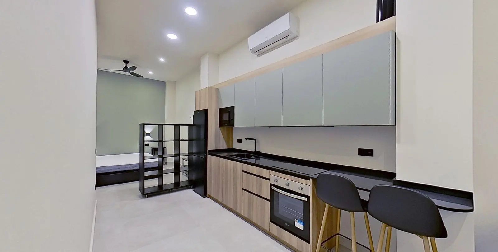 Sale of ground floor apartment in La Trinidad 17