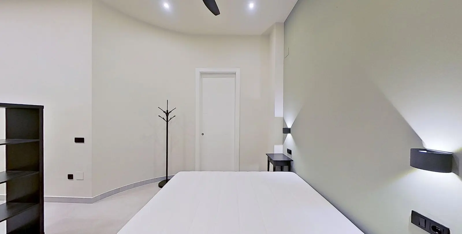 Sale of ground floor apartment in La Trinidad 27