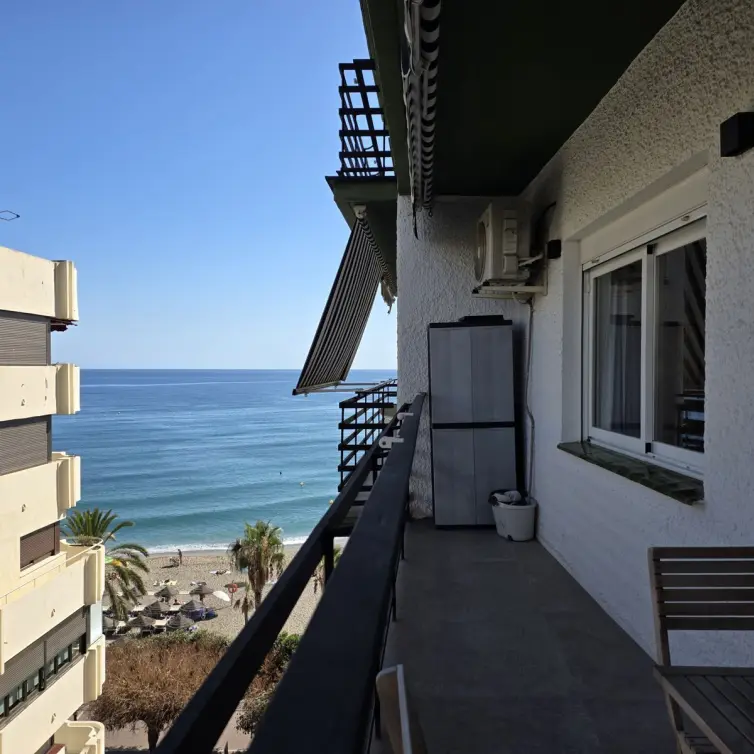 Sale of middle floor apartment in Marbella
