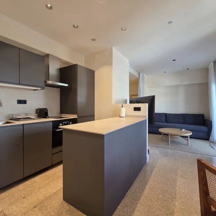 Sale of middle floor apartment in Marbella