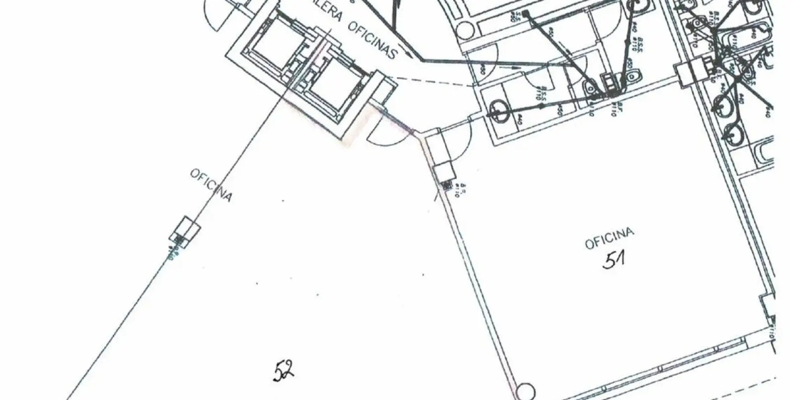 Sale of office in Puerto Banús 29
