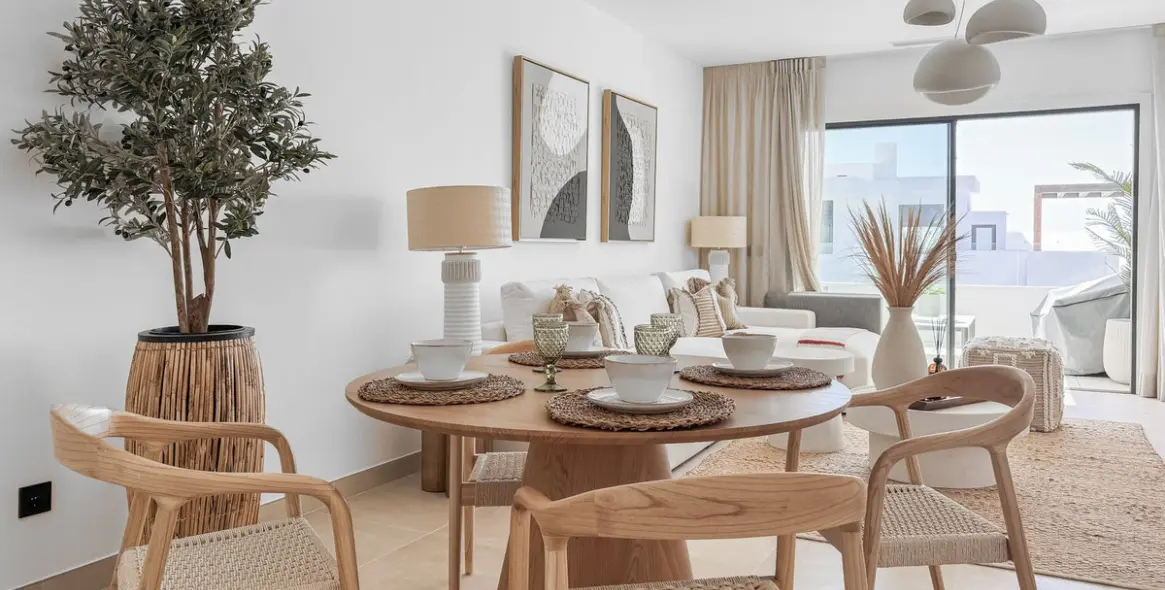 Продажа апартаментов на первом этаже в Casares Playa 4