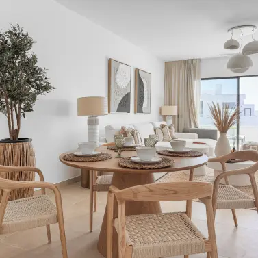 Продажа апартаментов на первом этаже в Casares Playa