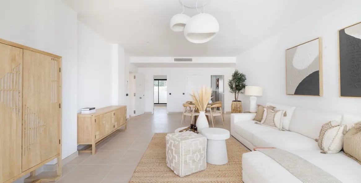 Продажа апартаментов на первом этаже в Casares Playa 9