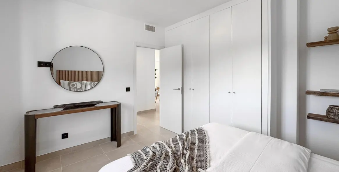 Продажа апартаментов на первом этаже в Casares Playa 35