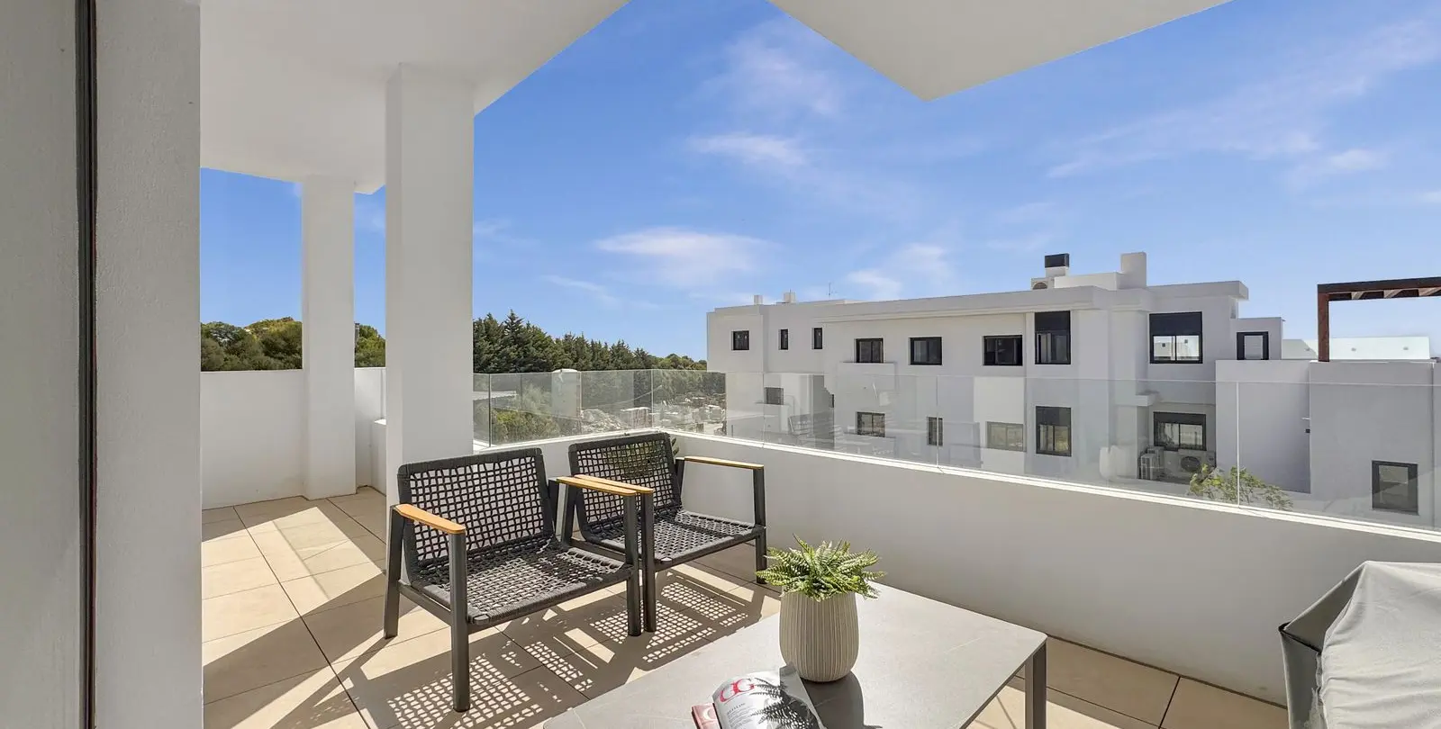Venta de apartamento en planta baja en Casares Playa 17