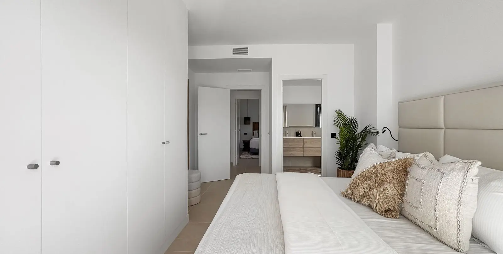 Venta de apartamento en planta baja en Casares Playa 23
