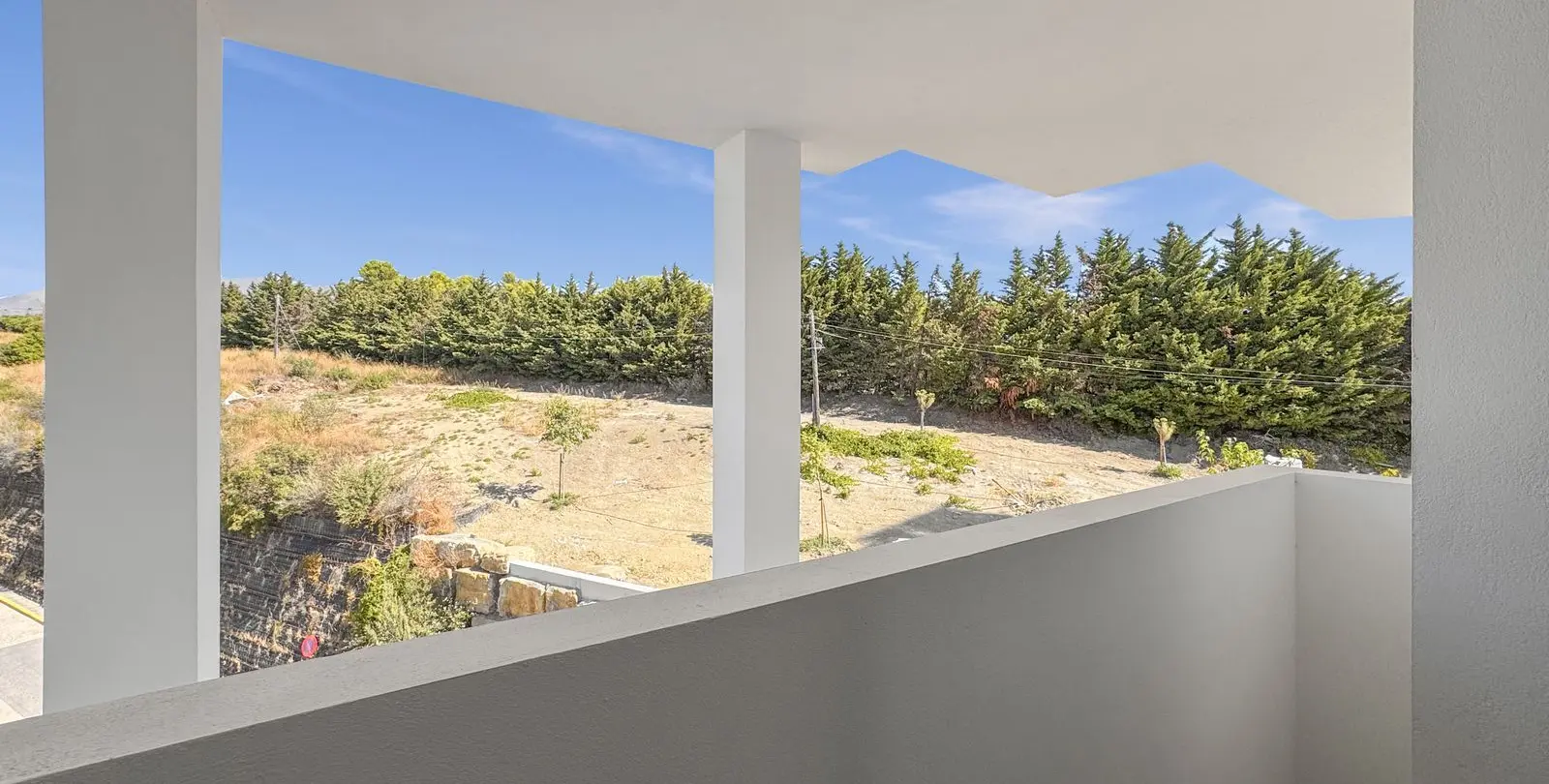 Venta de apartamento en planta baja en Casares Playa 46