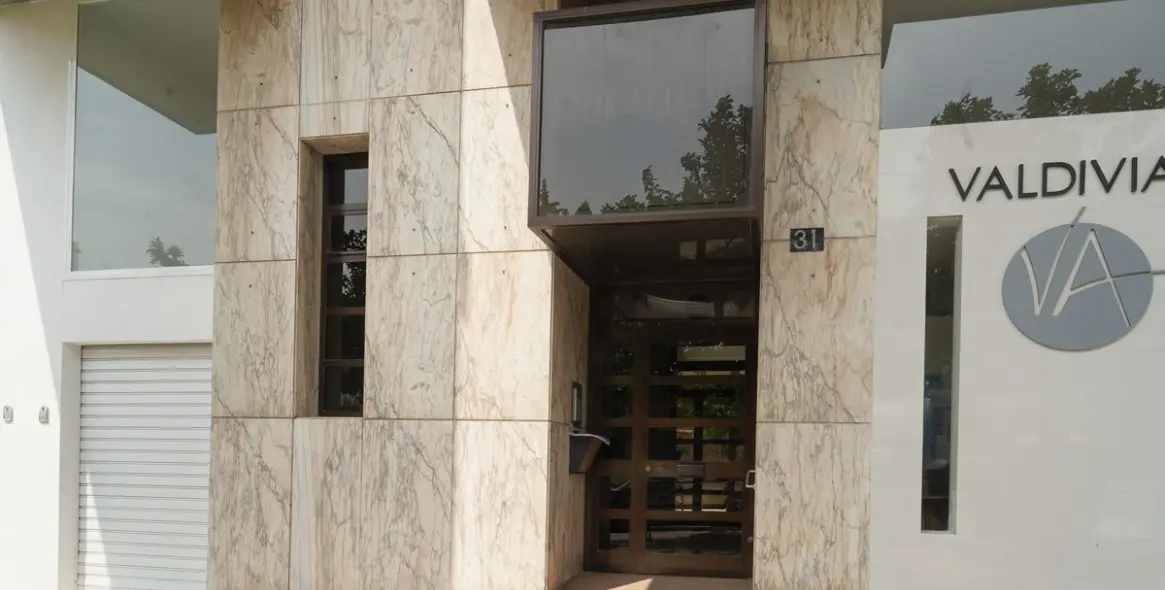 Продажа апартаментов на среднем этаже в Málaga Centro 27