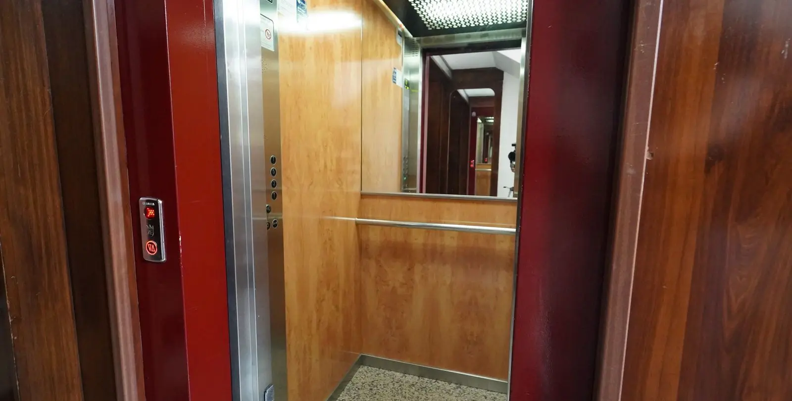 Venta de apartamento en planta media en Málaga Centro 26