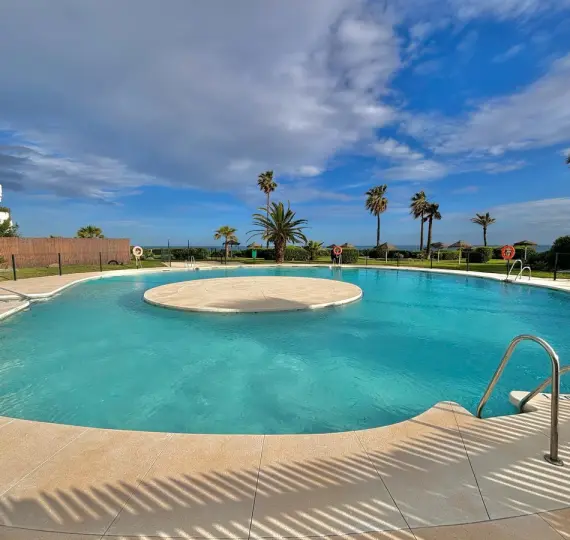 Продажа апартаментов на среднем этаже в Mijas Costa