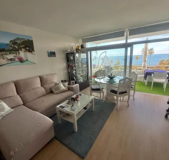 Продажа апартаментов на среднем этаже в Mijas Costa