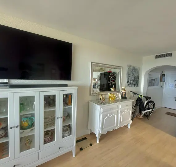 Продажа апартаментов на среднем этаже в Mijas Costa