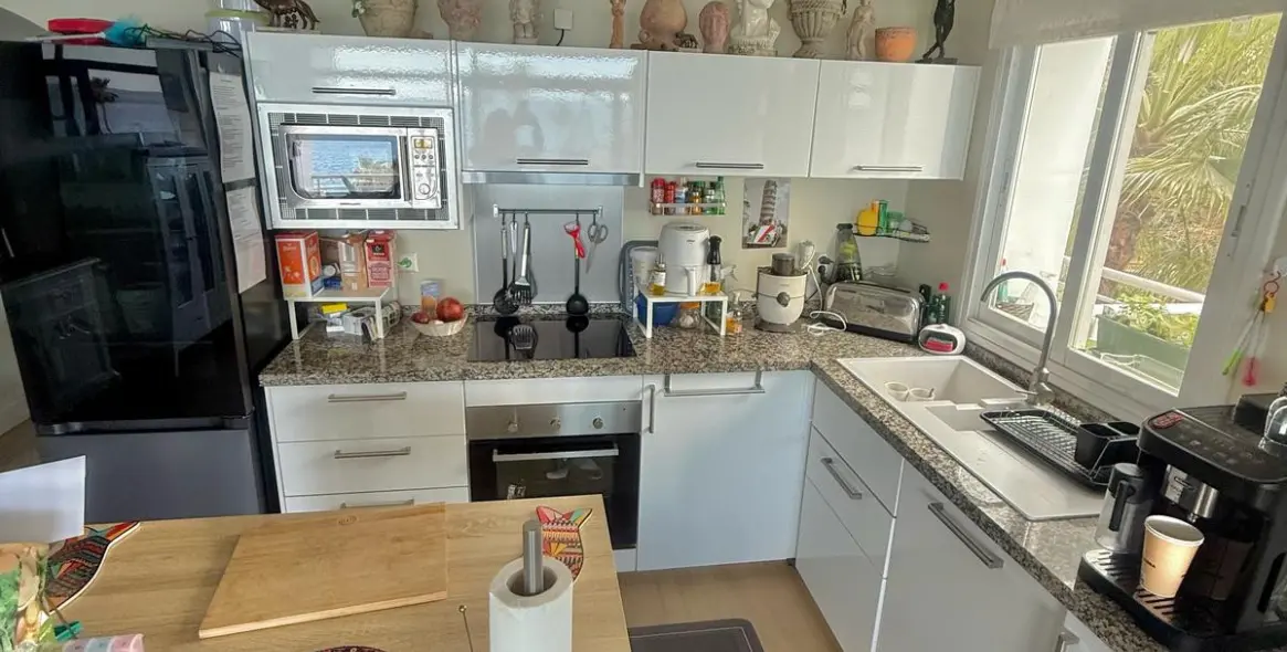 Продажа апартаментов на среднем этаже в Mijas Costa 6