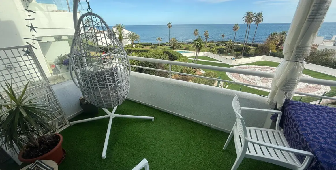 Продажа апартаментов на среднем этаже в Mijas Costa 9