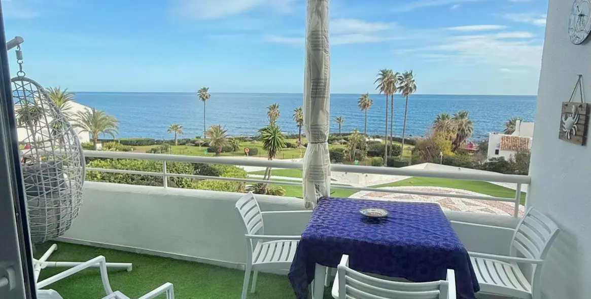 Продажа апартаментов на среднем этаже в Mijas Costa 10