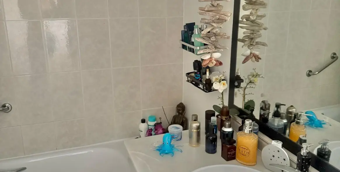 Продажа апартаментов на среднем этаже в Mijas Costa 18