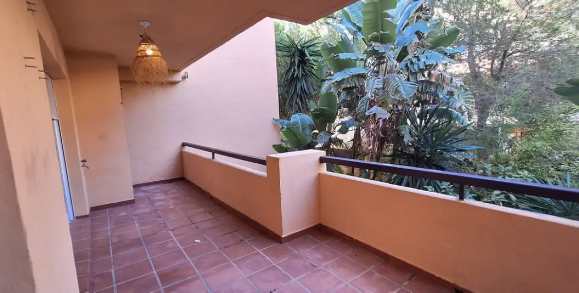 Продажа апартаментов на среднем этаже в Elviria 6