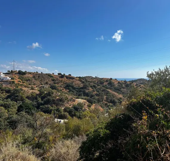 Venta de parcela residencial en Estepona