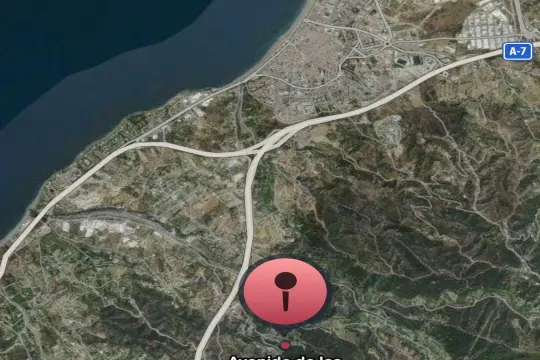 Image 4 thumb