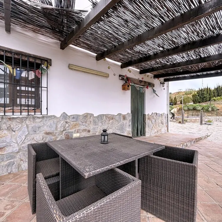 Продажа финки в Vélez-Málaga