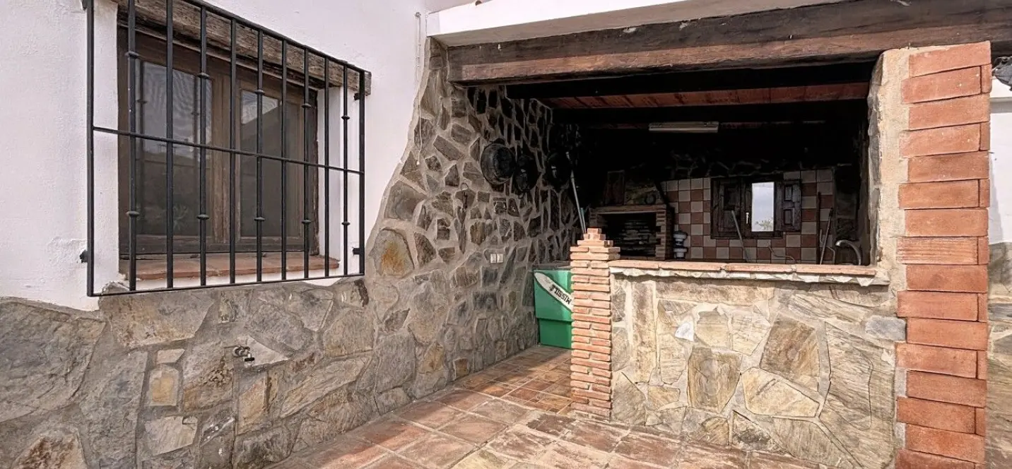 Продажа финки в Vélez-Málaga 3