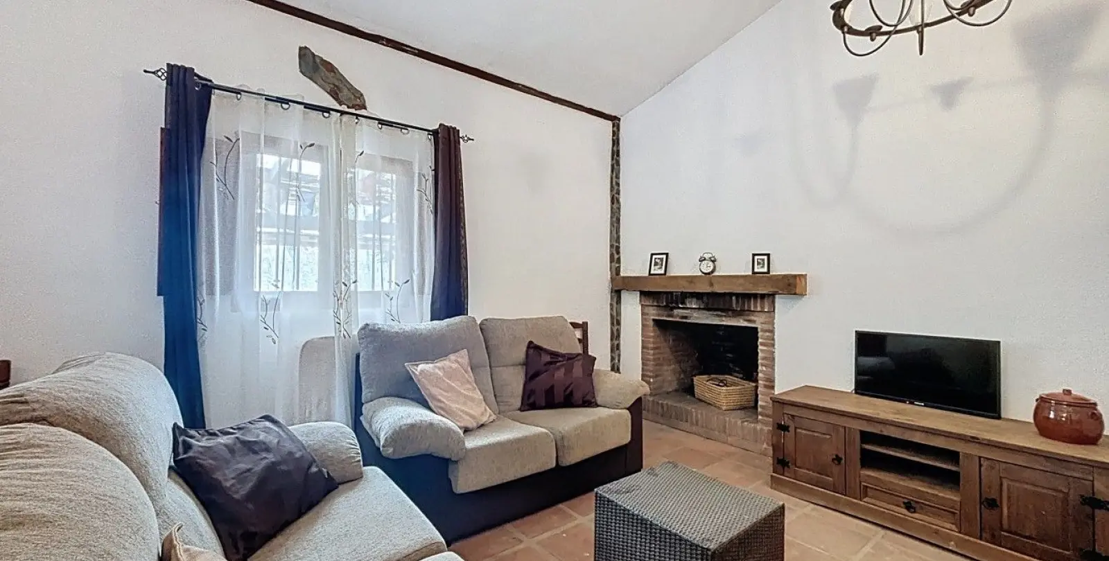 Продажа финки в Vélez-Málaga 12