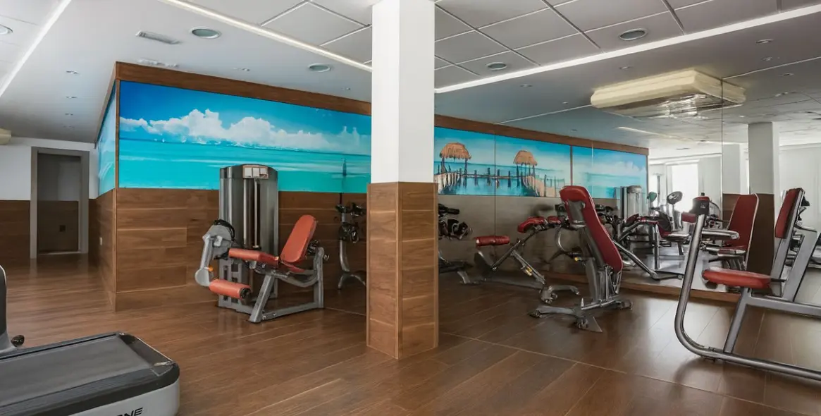 Продажа двухуровневых апартаментов в Riviera del Sol 30