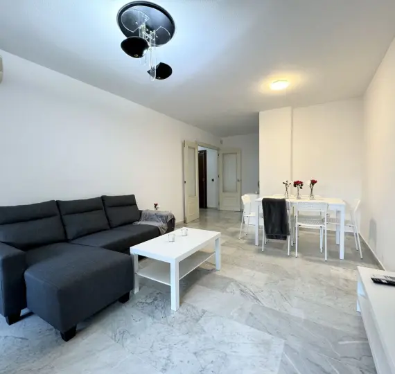 Продажа апартаментов на среднем этаже в Fuengirola