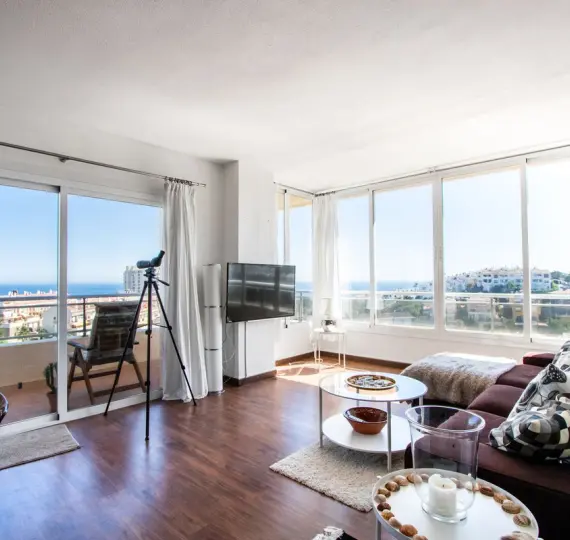 Sale of penthouse in Torrequebrada