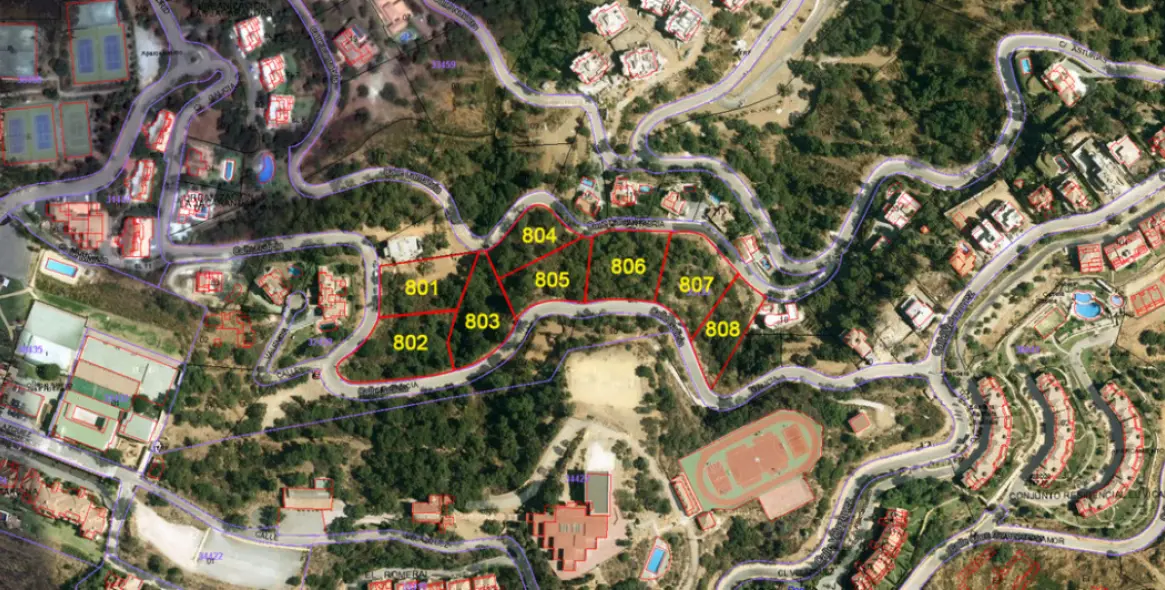 Продажа  жилого участка в La Mairena 2