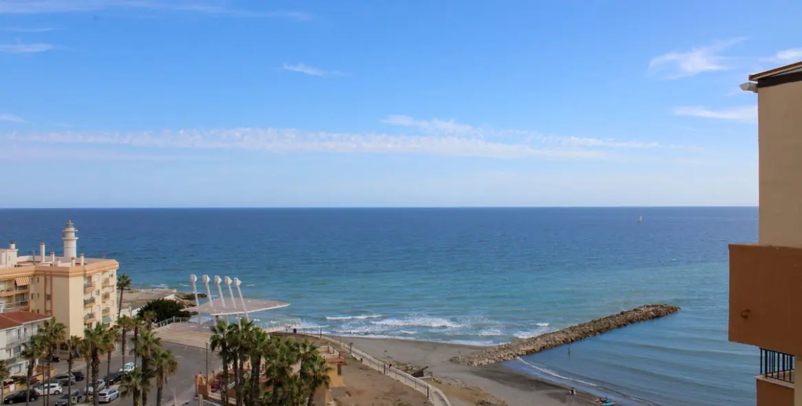 Venta de ático en Torrox Costa 2