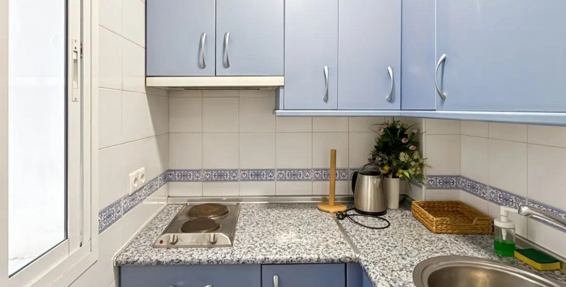 Sale of middle floor apartment in Centro Histórico 14