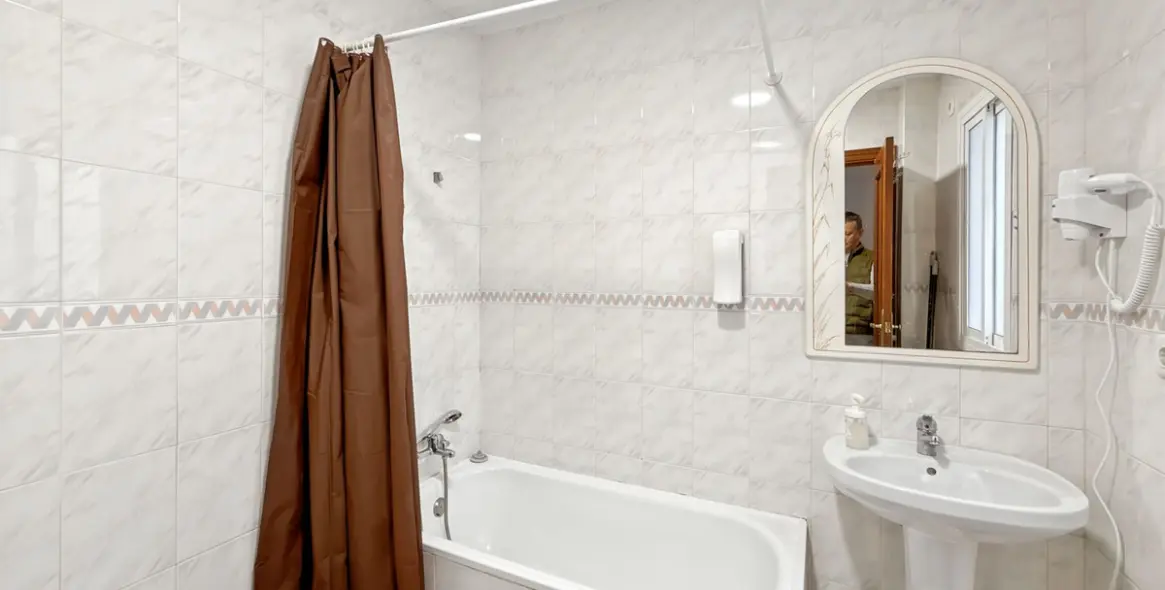 Venta de apartamento en planta media en Centro Histórico 23