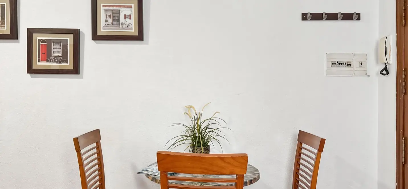 Venta de apartamento en planta media en Centro Histórico 2