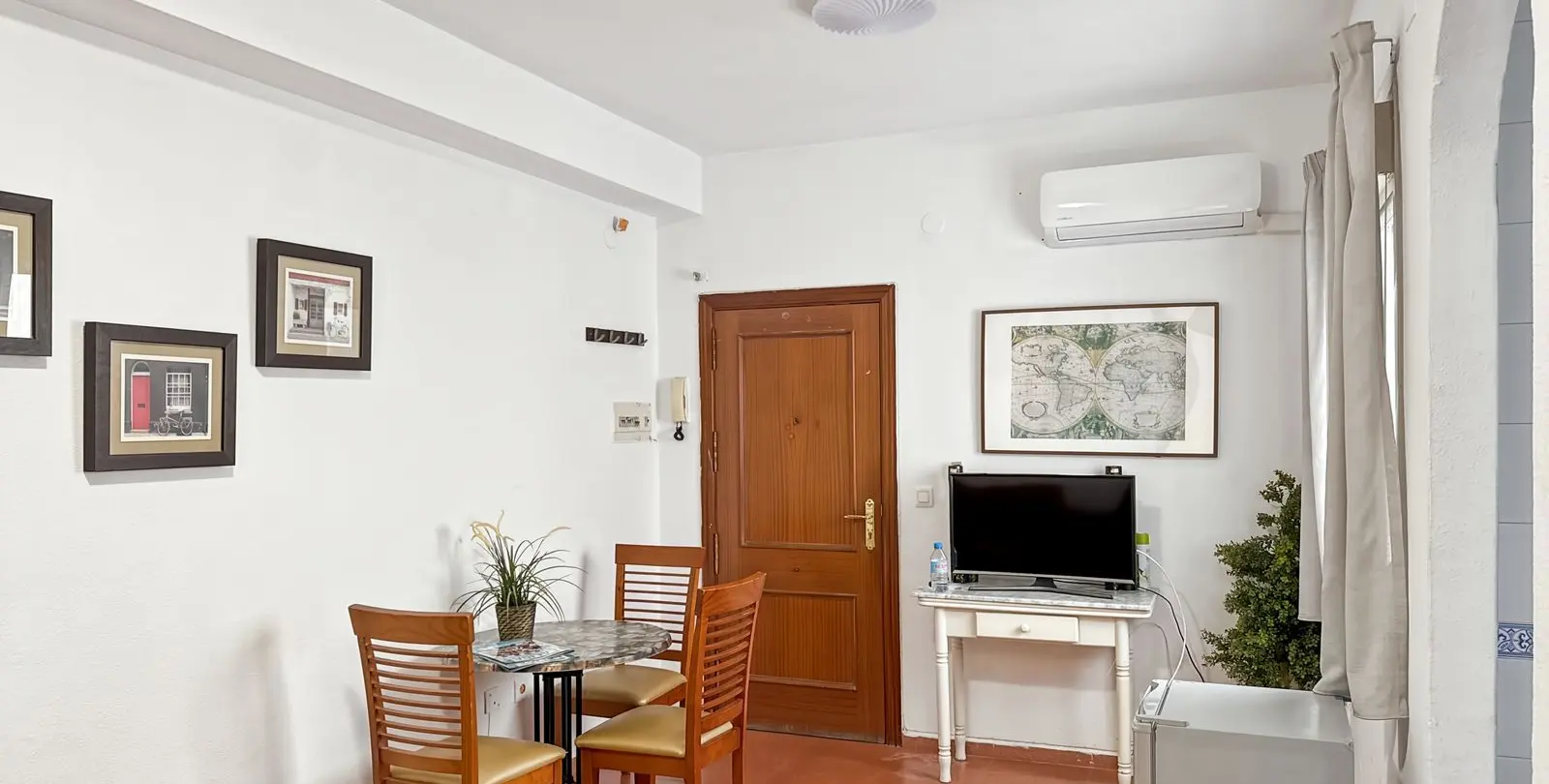 Venta de apartamento en planta media en Centro Histórico 5